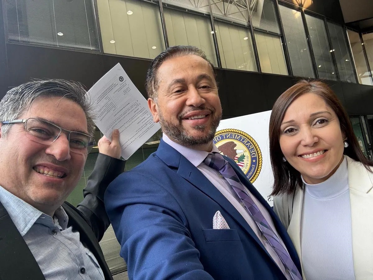 Manuel_De_Santiago_Attorney